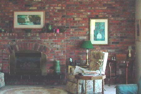 wallyworld-livingroom